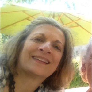 Meet your Posher, Julie